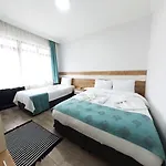 酒店 Maslina 阿克恰伊