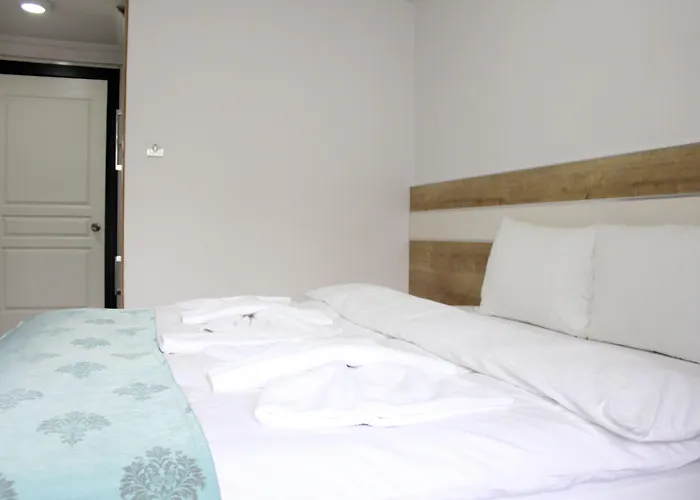 Maslina 호텔 악차이